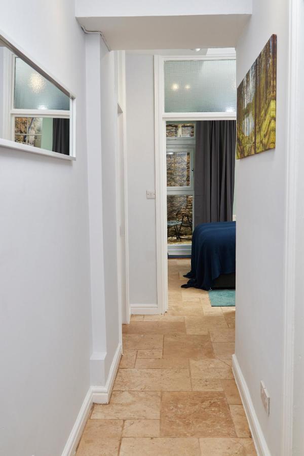 Wonderful Apartment In Bath With Garden - Sleeps 8 Экстерьер фото